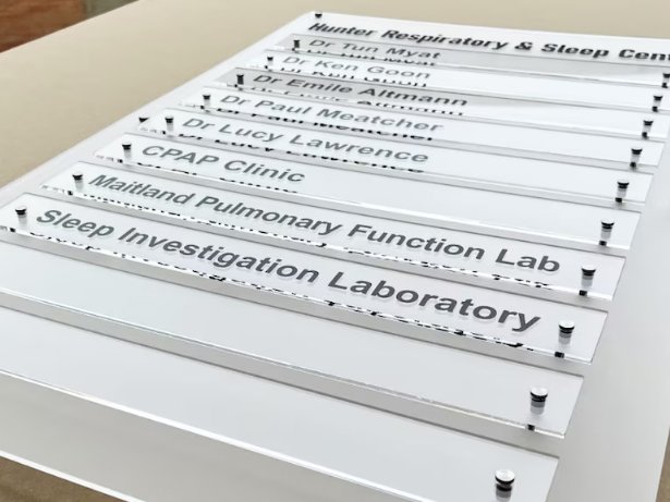 luxembourg,panneau,lettrage,enseignes,signalétique