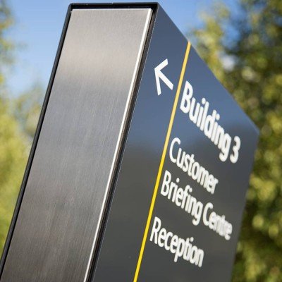 totem publicitaire Luxembourg